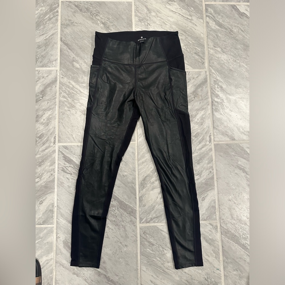Athleta Womens Black Faux Leggings Size M With Pockets